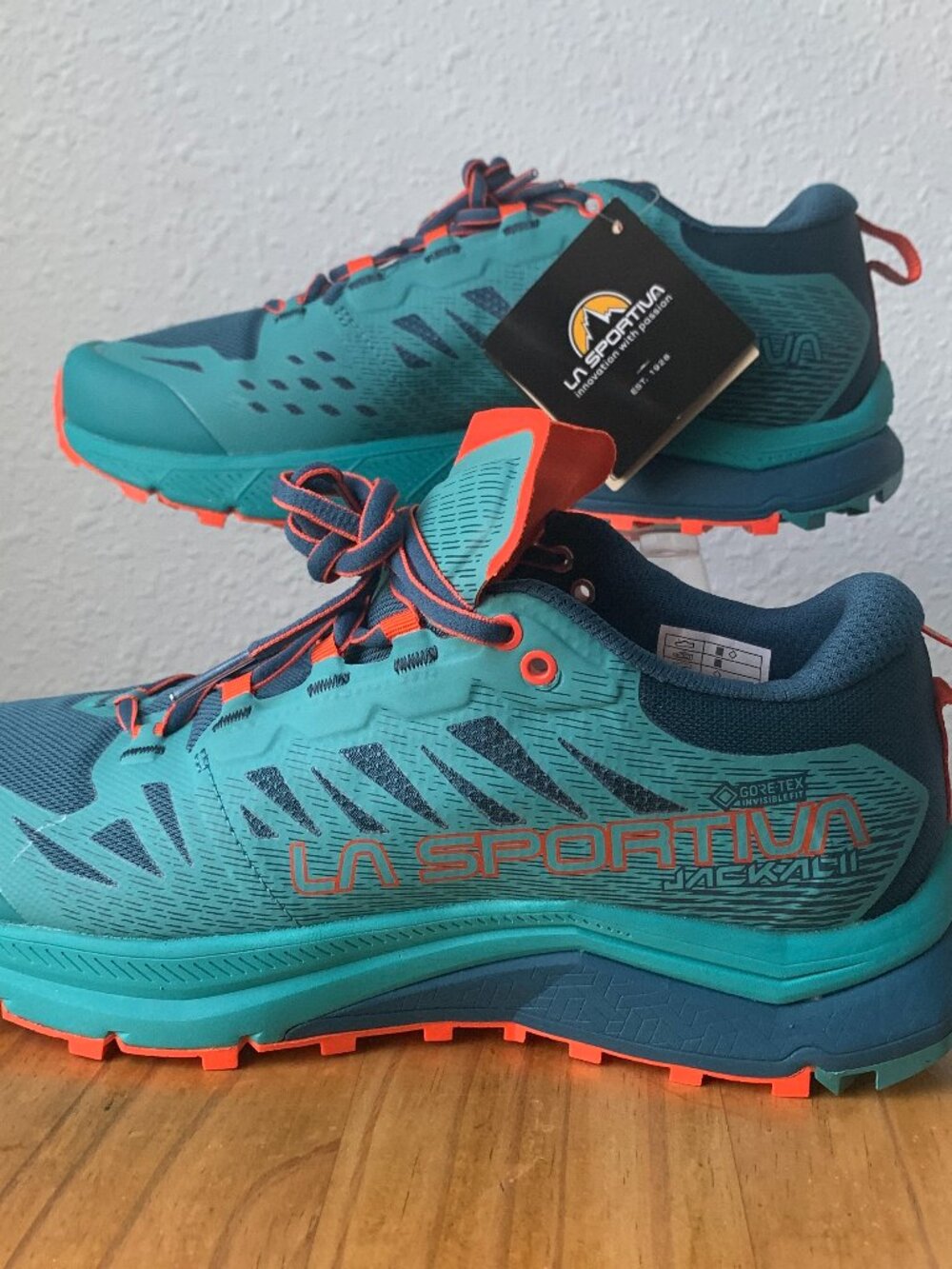 La Sportiva Jackal 2 II GTX Womens Size 9.5 EU 41 Waterproof Trail Shoes